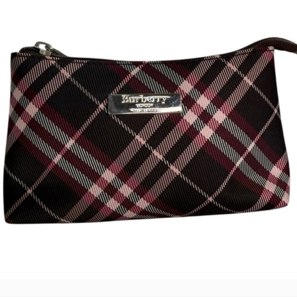 Burberry Blue Label Exclusive Rare Black Red Distinct Logo Small Plaid Clutch